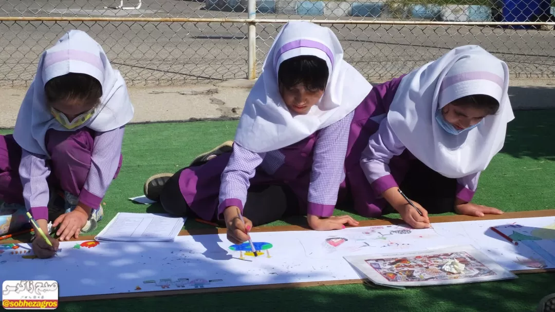 نقاشی دانش‌آموزان گچسارانی در حمایت از کودکان فلسطینی