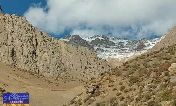 رخت سفید زمستانی بر قامت بلند دنا