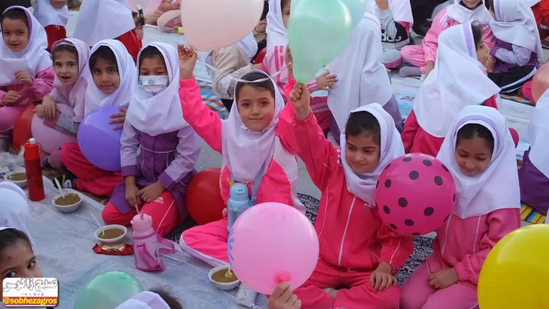 همدردی دانش آموزان گچسارانی با کودکان غزه+ تصاویر