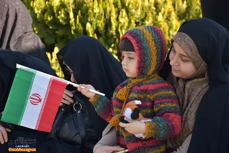 حضور نسل‌های مختلف در راهپیمایی حمایت از غزه