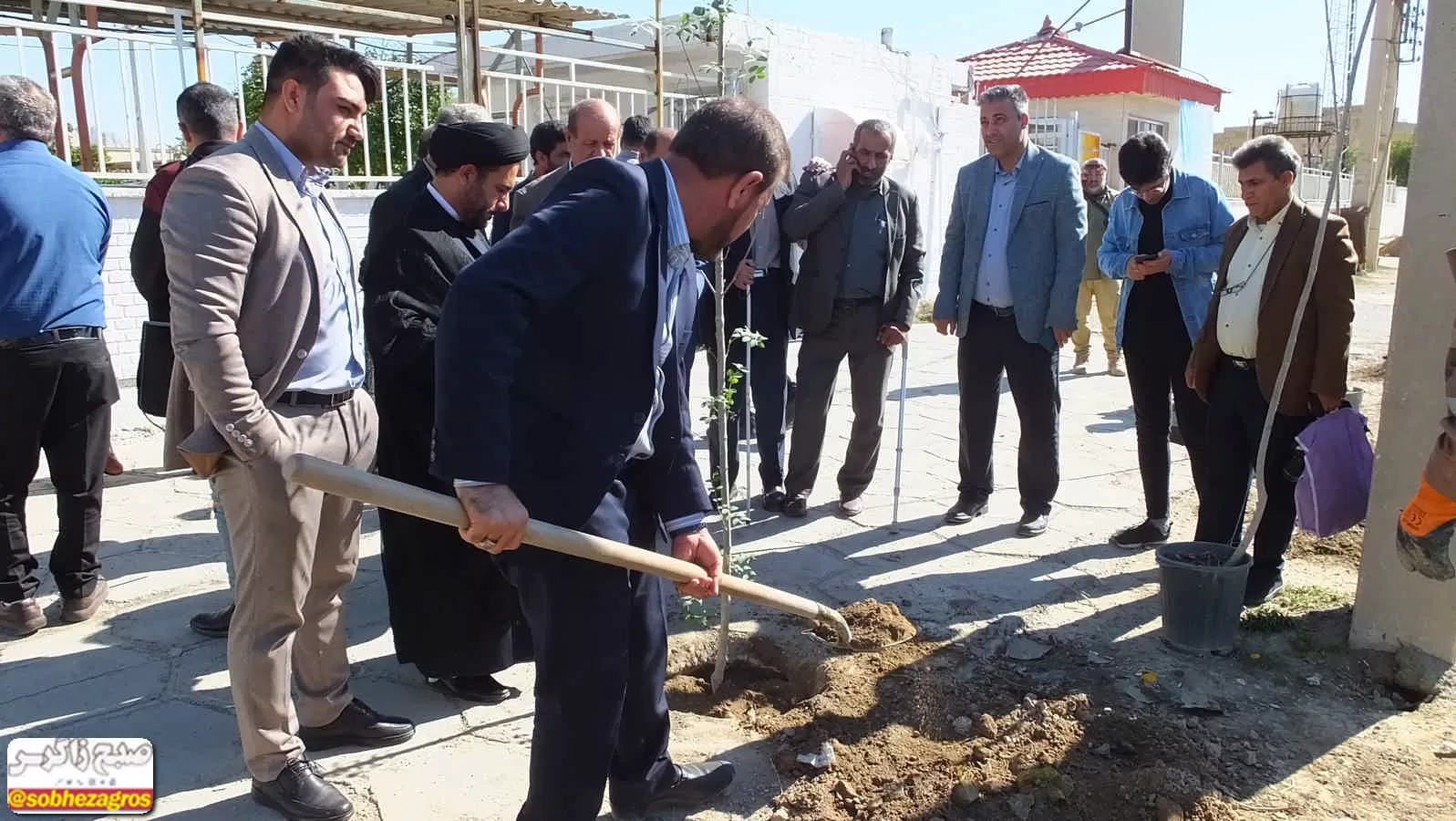 کاشت نهال به مناسبت روز‌جهانی معلولین در‌ گچساران