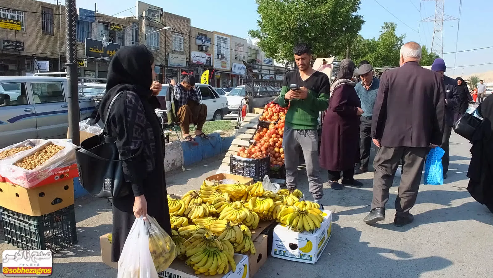 حال و هوای بازار شب یلدا در گچساران