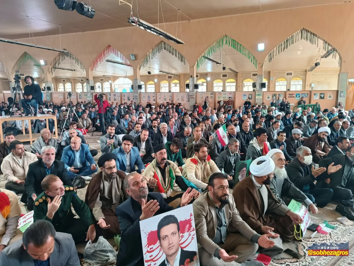 حضور باشکوه مردم‌یاسوج در مراسم گرامیداشت حماسه‌9دی