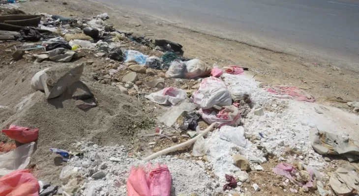 ورودی شهر یاسوج به‌وقت زباله