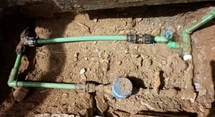 دور زدن قانون با انشعابات غیر مجاز آب