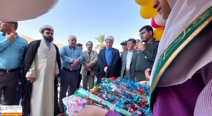 نواختن زنگ مهر و مقاومت در مدارس گچساران