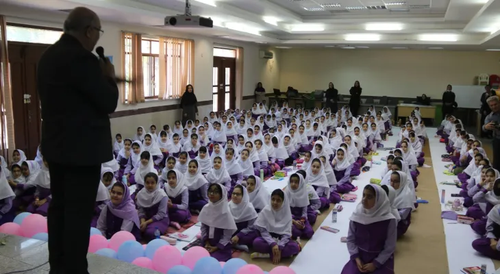 وقتی دانش‌آموزان آرزوهای خود را نقاشی کردند