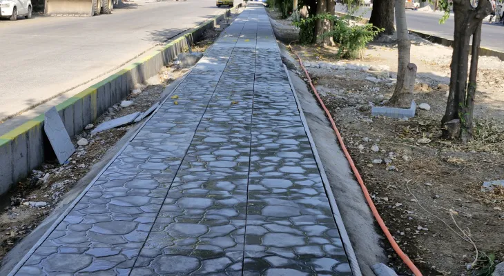 آغاز سنگ فرش کردن بلوار ورودی شهرستان باشت