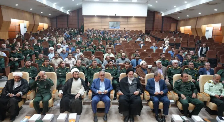 نگذاریم جای جلاد و شهید عوض شود