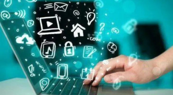 سوادرسانه‌ای یعنی عدم مصرف غذایی که دشمن می‌دهد