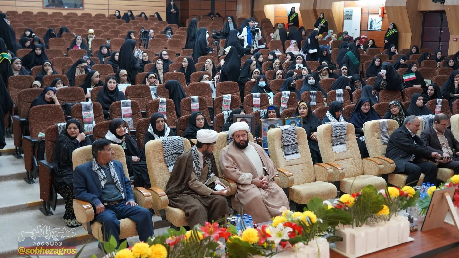 اجلاسیه بانوان شهیده کنگره ملی ۲۰۰۰ شهید کهگیلویه‌وبویراحمد