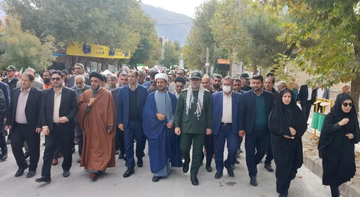 دنانشینان به میدان مبارزه با استکبار جهانی آمدند