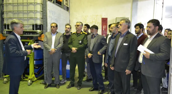 بازدید بسیجیان از شرکت سینره یاسوج