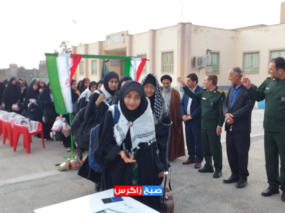 اعزام ۸۰ دانش‌آموز دختر لنده‌ای به اردوی راهیان نور