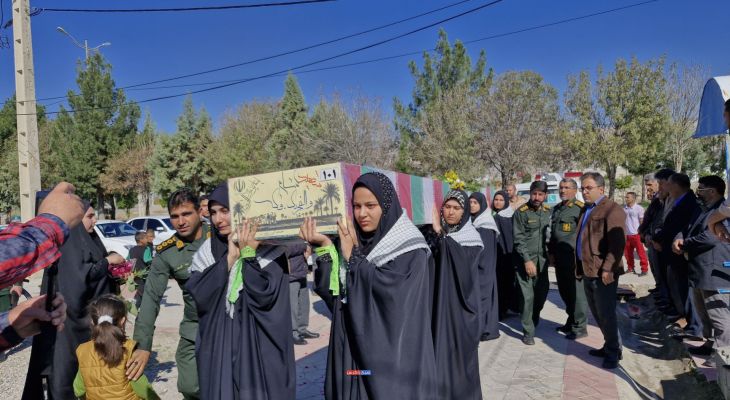 استقبال دانش‌آموزان باشتی از شهدای گمنام+ تصاویر