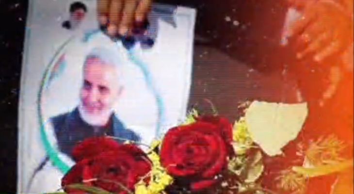 مویه‌سرایی زنان باشتی در مراسم استقبال از شهدای گمنام