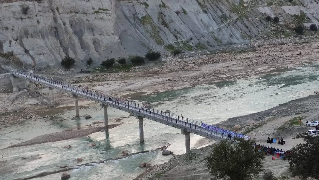 افتتاح پل روستای موگر به‌یاد وصیت شهید طیب