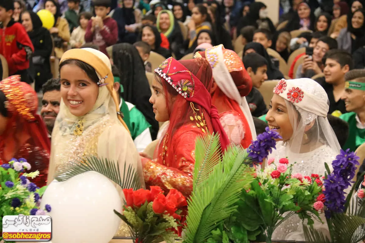 شب شاد کودکان در گچساران+ تصاویر