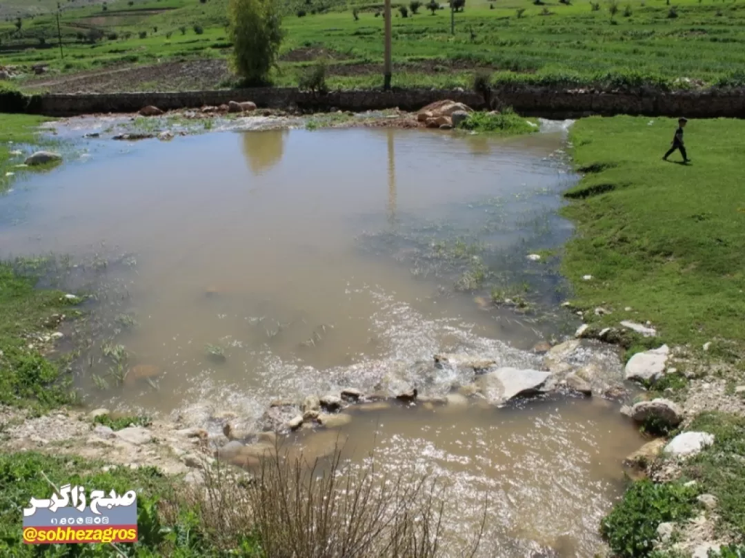 چشمه موگرم چرام پذیرای گردشگران نوروزی