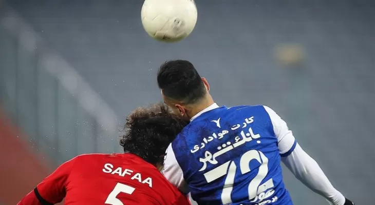 تراکتور پرسپولیس را صدرنشین لیگ برتر می‌کند؟