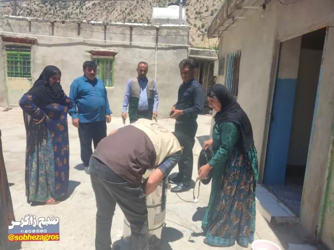 خدمات رسانی جهادگران در روستاهای محروم لنده