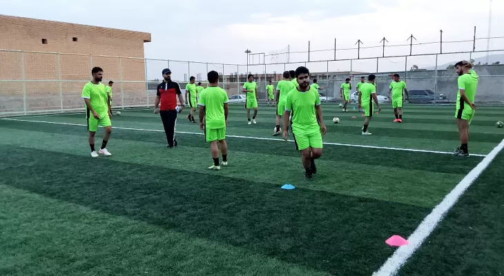 برگزاری دوره‌های مربیگری تخصصی در لنده