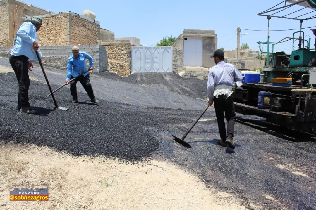 آغاز عملیات اجرایی آسفالت معابر روستای القچین علیا