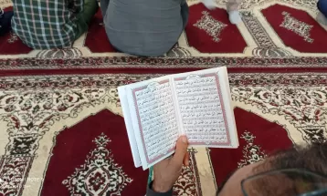 تلاوت دعای پرفیض عرفه در لیکک