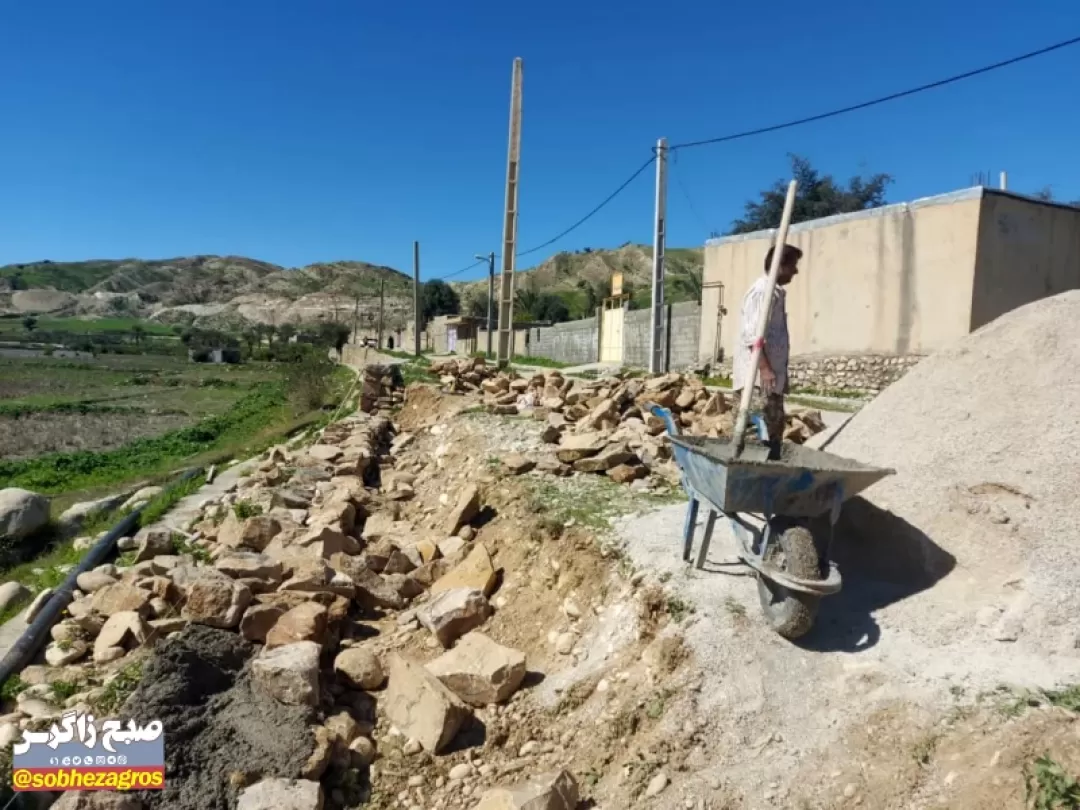 رفع مشکلات چندین ساله مردم روستای ایدنک