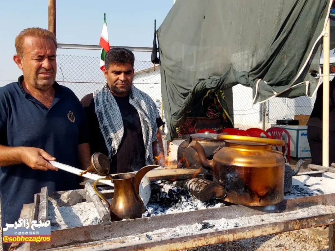 پذیرایی از۸۰ هزار زائر در موکب باب‌الحوائج لنده