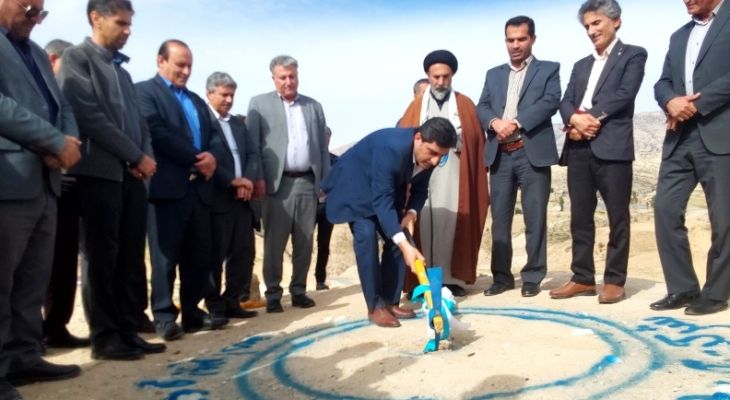 کلنگ زنی پروژه آبرسانی به روستای چهارراه آل طیب لنده