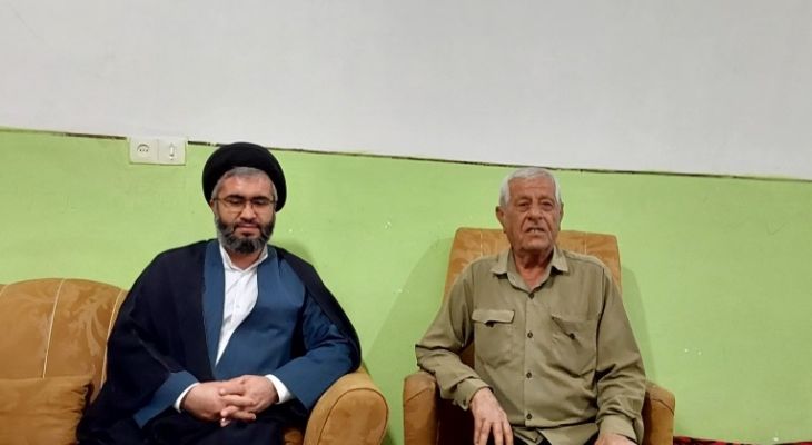 دیدار متفاوت مسئولان لنده‌ای با خانواده شهدا