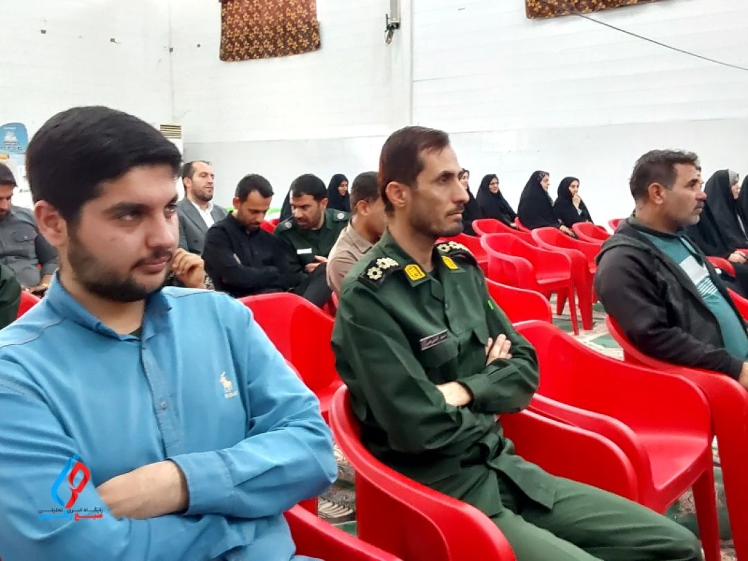 ۱۳ آبان نماد بیداری ملت ایران است