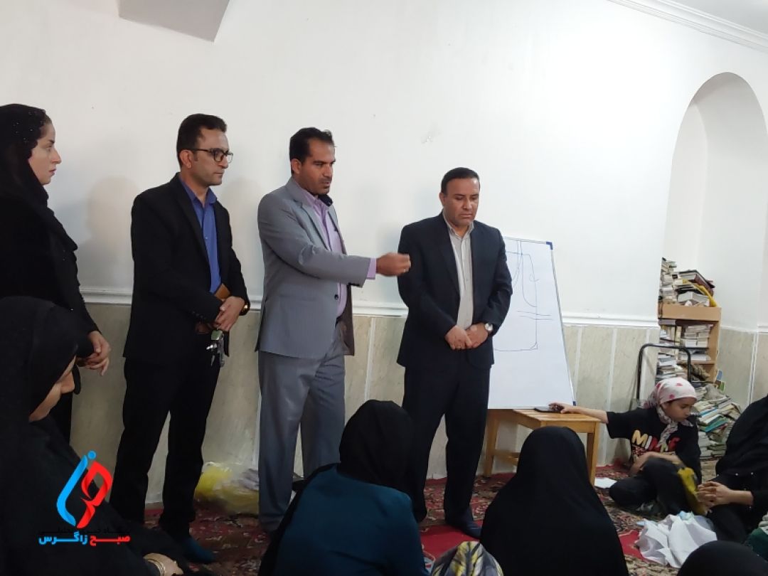 تمرکز بر توانمندسازی بانوان لندهای در صنایعدستی