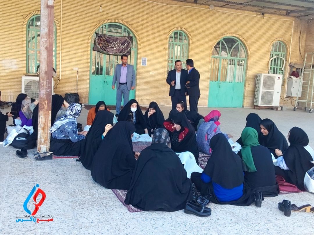 تمرکز بر توانمندسازی بانوان لندهای در صنایعدستی