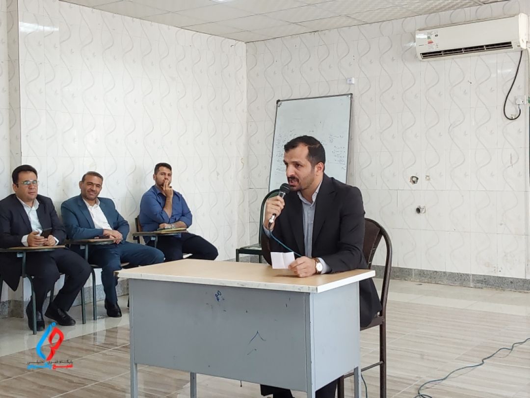 هشدار قمار آنلاین به دانشآموزان لنده