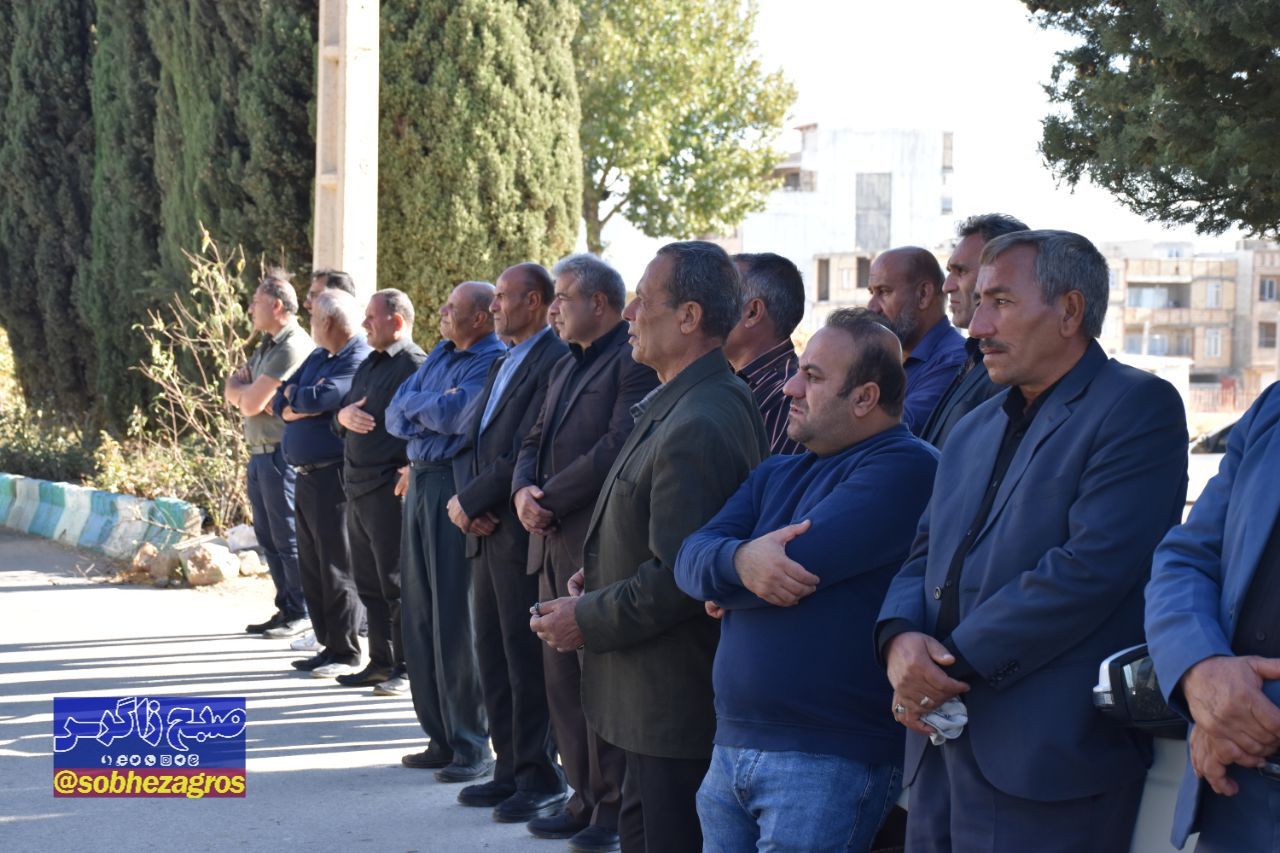 اربعین شهید محسن رشیدیخواه در گلزار شهدای یاسوج