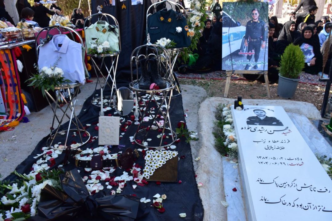 اربعین شهید محسن رشیدیخواه در گلزار شهدای یاسوج