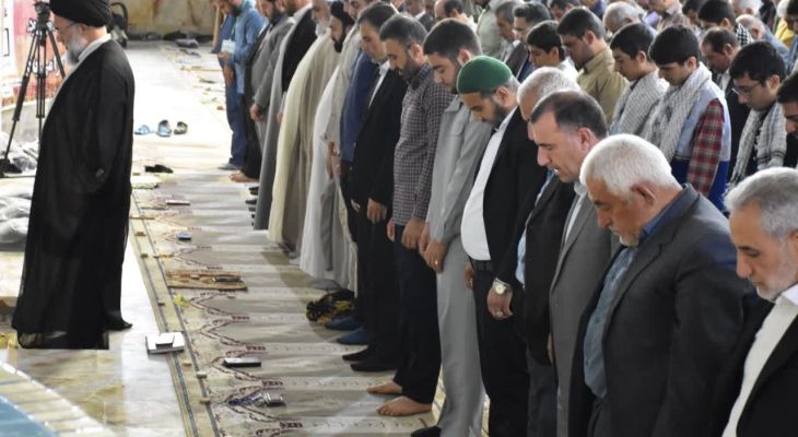 حضور پرشور مردم یاسوج در نماز جمعه