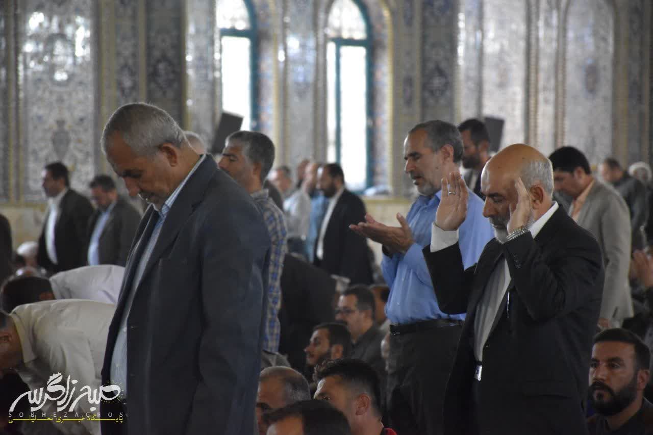 حضور پرشور مردم یاسوج در نماز جمعه