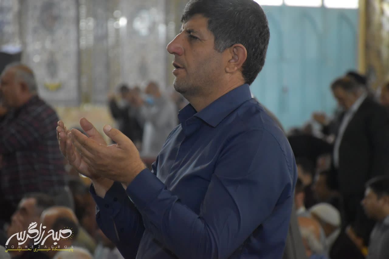 حضور پرشور مردم یاسوج در نماز جمعه