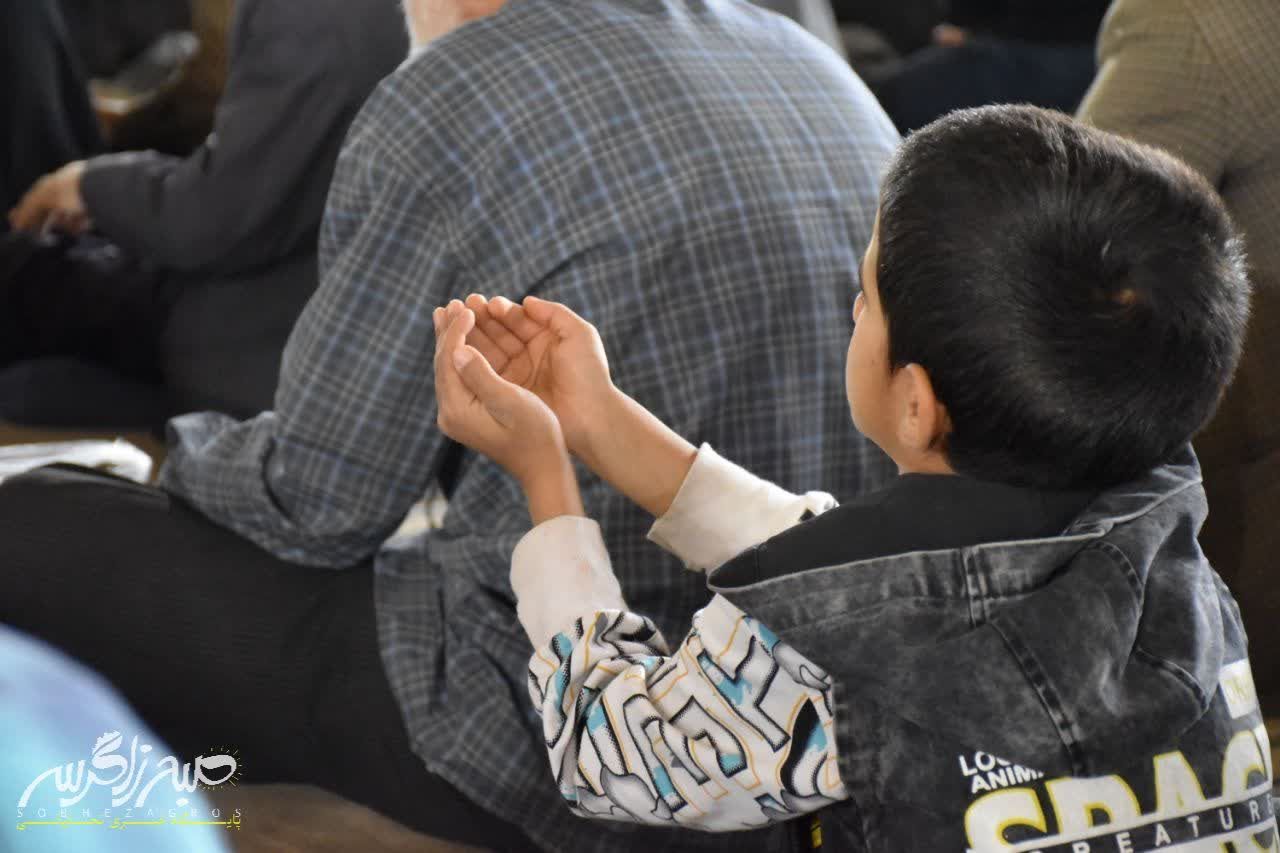 حضور پرشور مردم یاسوج در نماز جمعه