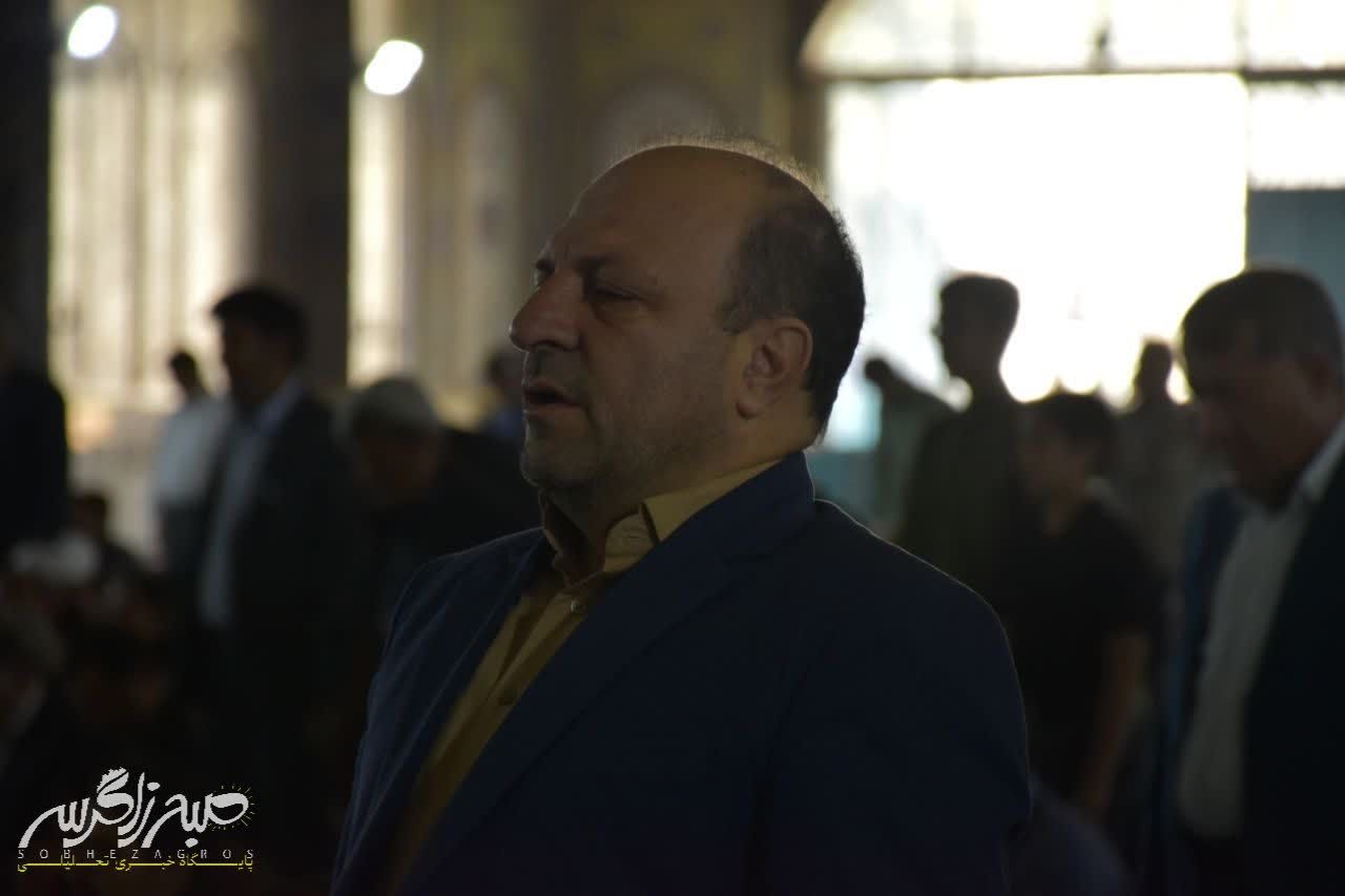 حضور پرشور مردم یاسوج در نماز جمعه