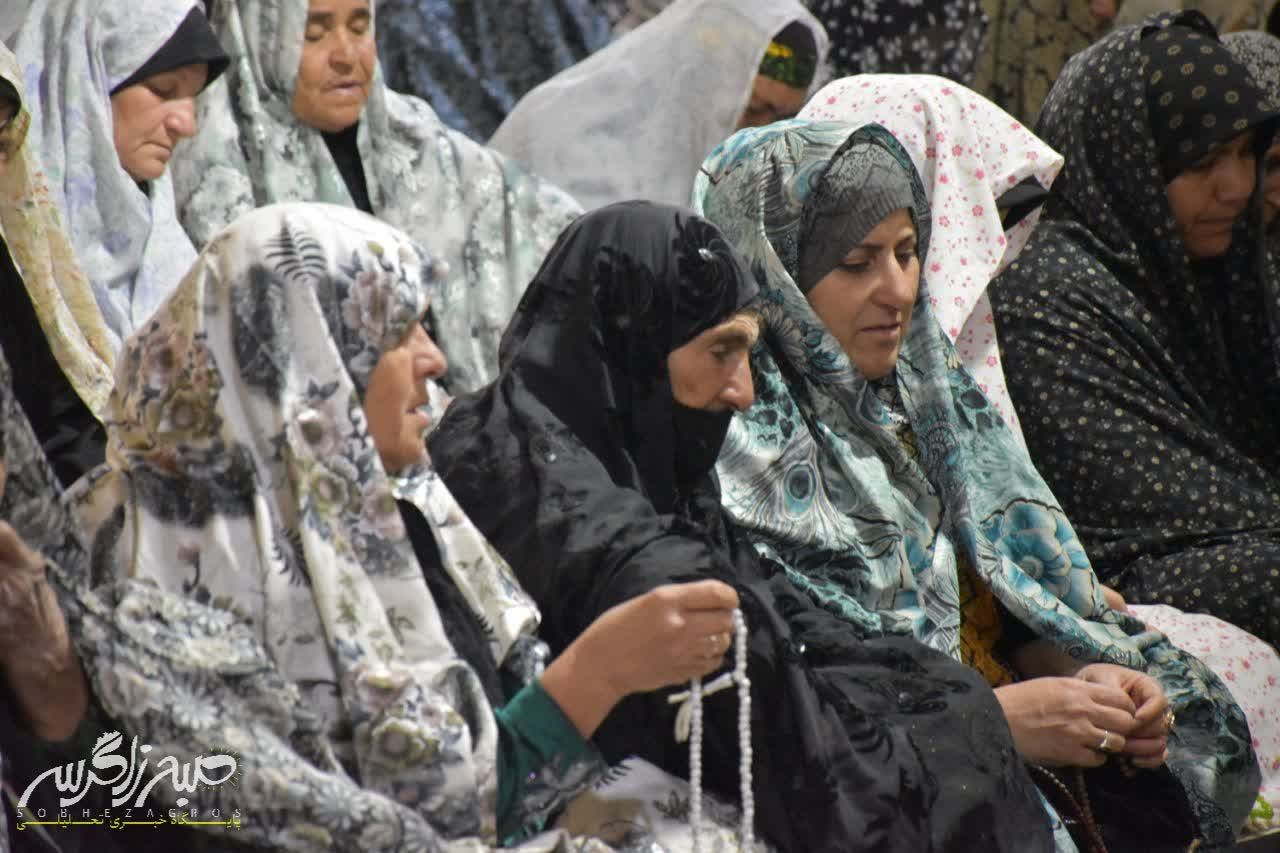 حضور پرشور مردم یاسوج در نماز جمعه