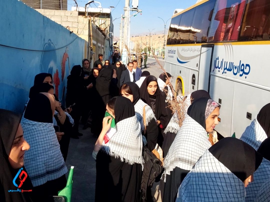 ۴۰ دختر برگزیده لنده راهی مناطق عملیاتی جنوب