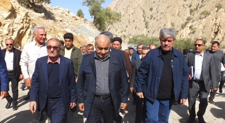 بازدید معاون وزیر راه از پروژه تونل دیل