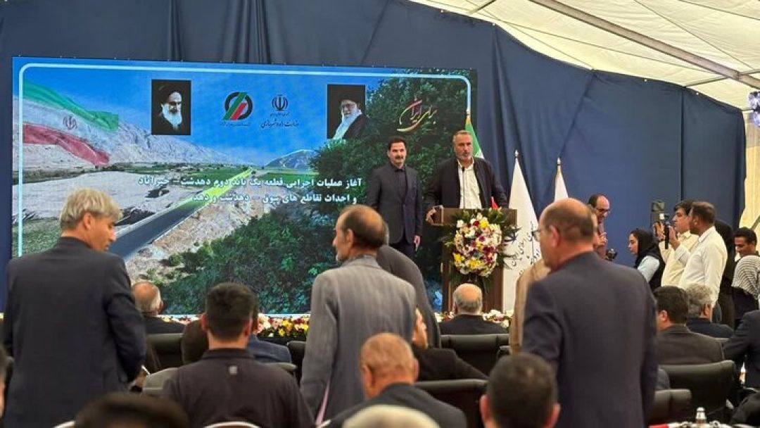 کلنگ‌زنی پروژه ۲همتی اتصال یاسوج به آزادراه اصفهان-شیراز