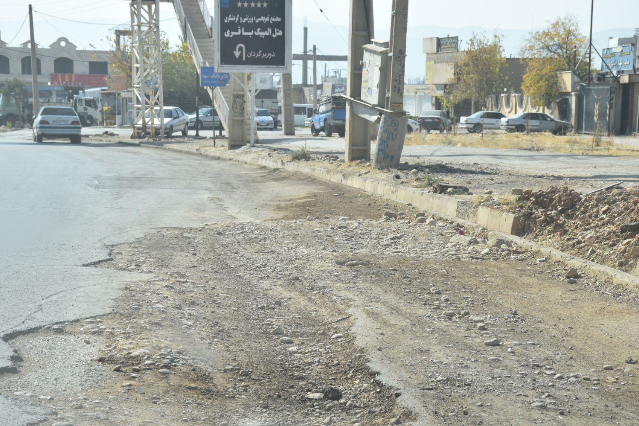 کنده‌کاری‌ خطرناک در بلوارهای یاسوج