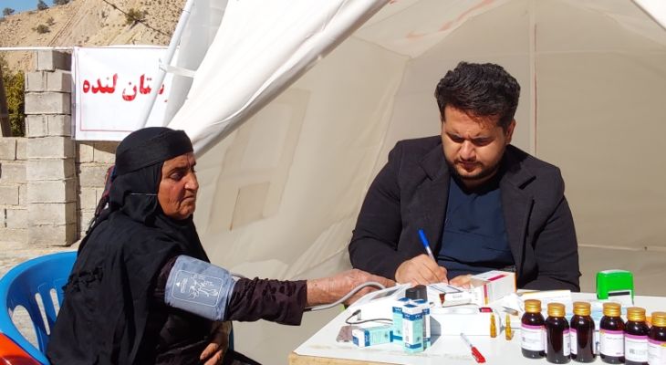 دستان مهربان هلال در آب‌زالوی موگرمون