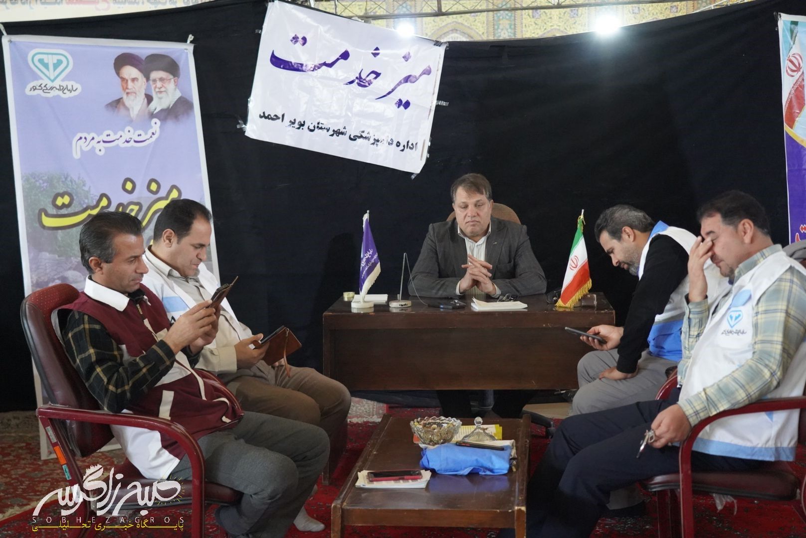 شکوه نماز جمعه در سایه‌سار دنا